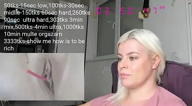 Snapshot of queenofthenighttt chatting on 12-30-24, 02:51 queenofthenighttt online show from 12-30-24, 02:51