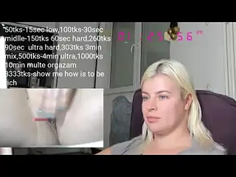 Snapshot of queenofthenighttt chatting on 01-04-25, 12:27 queenofthenighttt online show from 01-04-25, 12:27