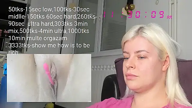 Snapshot of queenofthenighttt chatting on 02-09-25, 10:31 queenofthenighttt online show from 02-09-25, 10:31