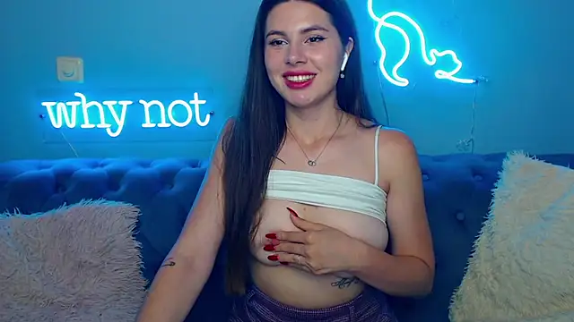 ViollinaLove online show from 06-21-26, 04:48