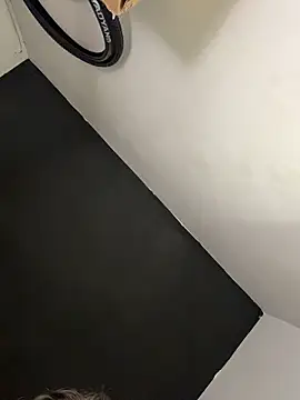 Snapshot of waspy chatting on 02-23-26, 02:31 waspy online show from 02-23-26, 02:31