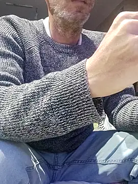 Snapshot of 207RCCam chatting on 10-16-25, 09:38 207RCCam online show from 10-16-25, 09:38