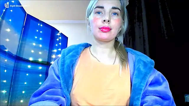 Snapshot of miaa_sunn chatting on 01-07-25, 06:56 miaa sunn online show from 01-07-25, 06:56