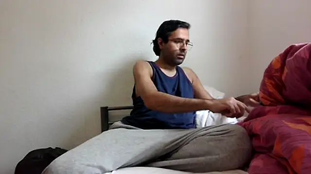Snapshot of Azad64 chatting on 06-09-26, 11:22 Azad64 online show from 06-09-26, 11:22