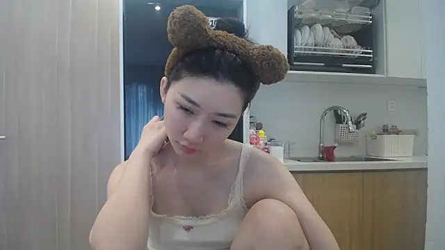 Asiagirll online show from 06-05-26, 01:23