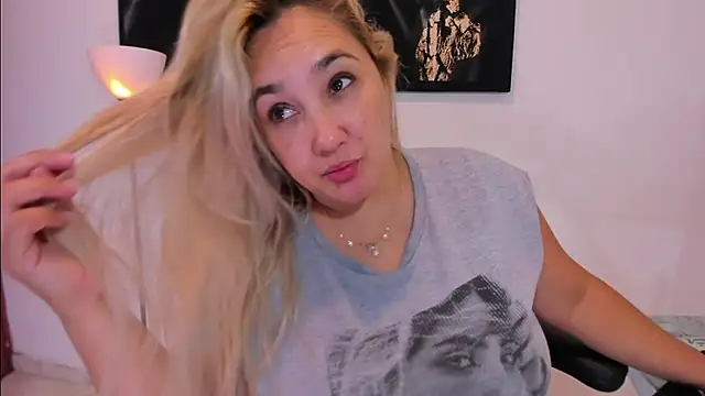 Eva MilfF online show from 01-06-25, 01:08