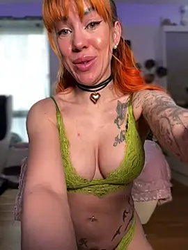 Pia July  online show from 01-04-25, 11:54