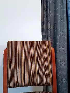 Snapshot of Rolandxxxr chatting on 01-11-25, 01:53 Rolandxxxr online show from 01-11-25, 01:53