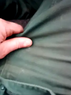 Snapshot of Rolandxxxr chatting on 01-18-26, 12:31 Rolandxxxr online show from 01-18-26, 12:31