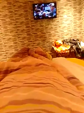 Snapshot of Rolandxxxr chatting on 02-20-26, 09:48 Rolandxxxr online show from 02-20-26, 09:48