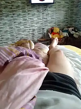 Snapshot of Rolandxxxr chatting on 04-13-26, 09:15 Rolandxxxr online show from 04-13-26, 09:15