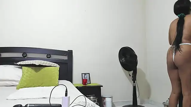 mara2020 69 online show from 03-21-25, 12:06