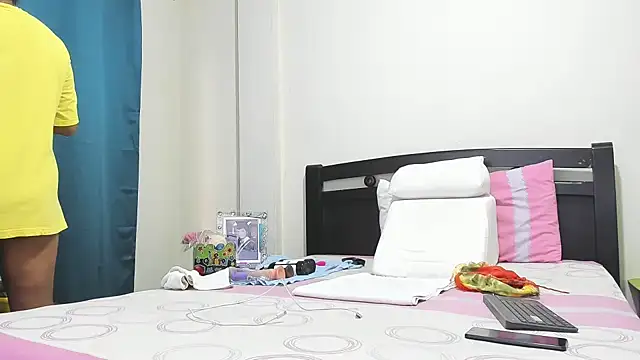 mara2020 69 online show from 09-18-25, 02:52