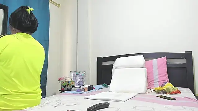 mara2020 69 online show from 09-26-25, 03:05