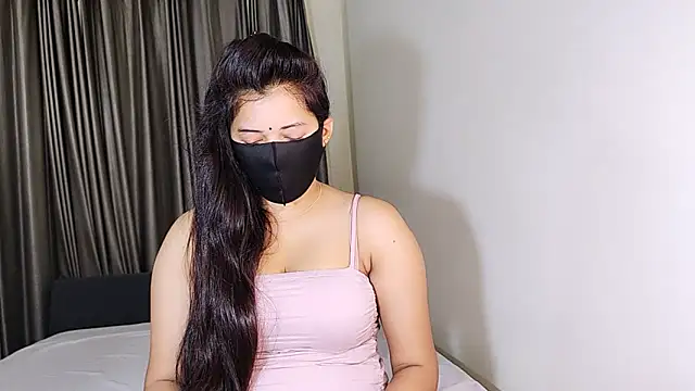 YourLovelyQueen online show from 12-08-24, 05:29