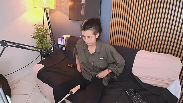 Snapshot of Andy__Nova chatting on 03-14-26, 04:40 Andy Nova online show from 03-14-26, 04:40