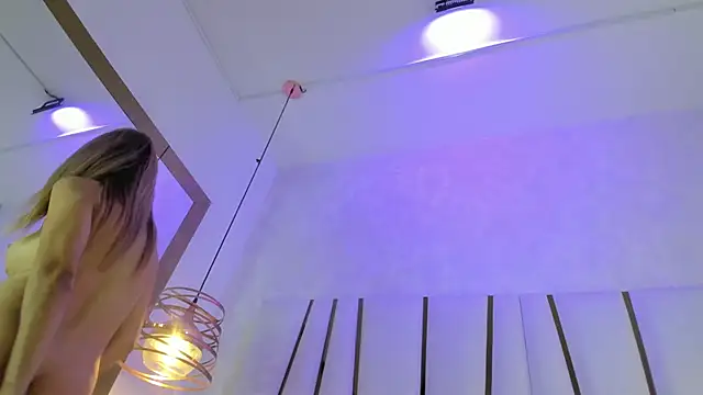 elena mature online show from 04-22-26, 07:04