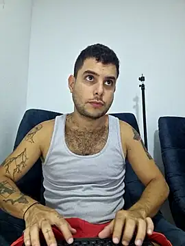 Snapshot of Dave_Jadad chatting on 10-20-25, 05:46 Dave Jadad online show from 10-20-25, 05:46