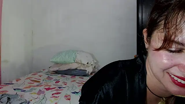 Snapshot of solamatista11 chatting on 11-10-25, 07:57 solamatista11 online show from 11-10-25, 07:57