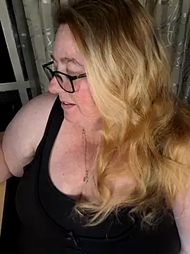 Iceprincess2bad4u online show from 02-18-26, 06:37