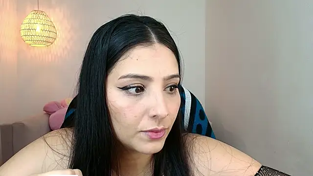 YummyAnna  online show from 02-17-26, 08:15