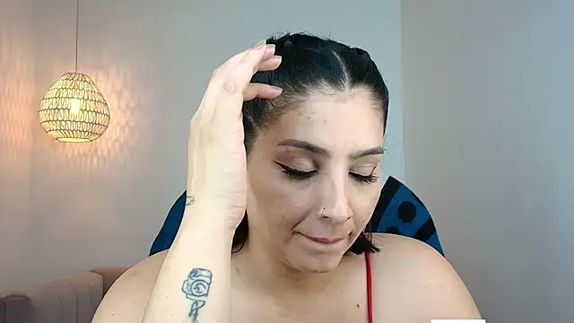 Snapshot of YummyAnna_ chatting on 04-22-26, 07:37 YummyAnna online show from 04-22-26, 07:37