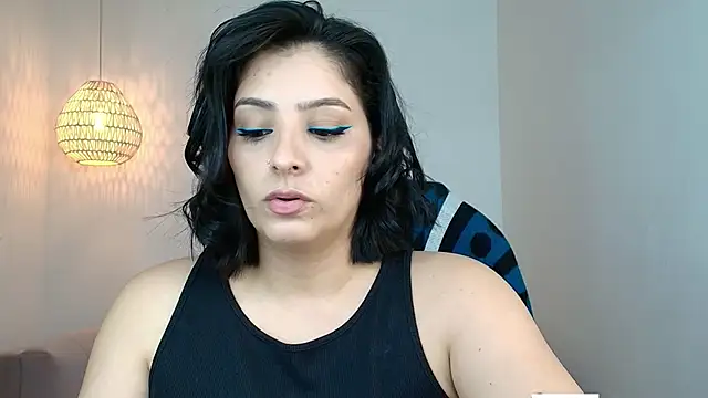 Snapshot of YummyAnna_ chatting on 04-25-26, 07:55 YummyAnna online show from 04-25-26, 07:55