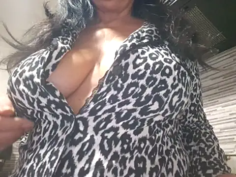 Snapshot of La_Vedova_Allegra chatting on 11-28-25, 07:49 La Vedova Allegra online show from 11-28-25, 07:49