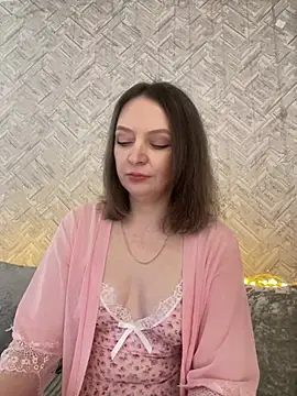 Snapshot of EvaBarsa_ chatting on 01-22-25, 03:20 EvaBarsa  online show from 01-22-25, 03:20