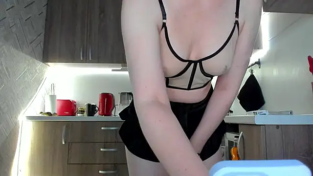 Snapshot of EvaBarsa_ chatting on 09-19-25, 02:35 EvaBarsa  online show from 09-19-25, 02:35