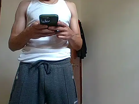 Rosecock69 online show from 04-27-26, 02:37