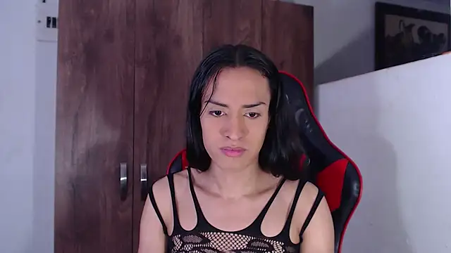 Snapshot of angie_tssex chatting on 09-22-25, 09:06 angie tssex online show from 09-22-25, 09:06