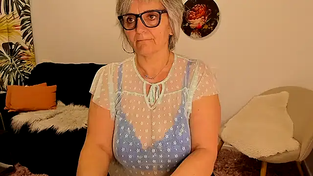 Milf-Ella online show from 02-24-26, 09:35