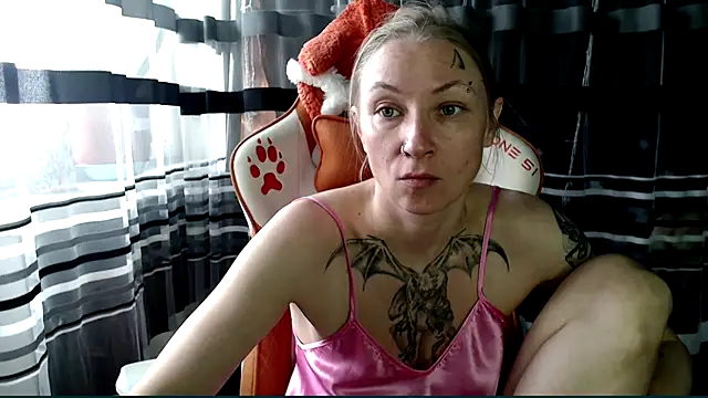 cold lollipop online show from 06-17-26, 07:00