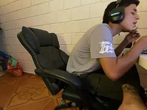 Max TheHorseDick online show from 03-07-26, 02:08