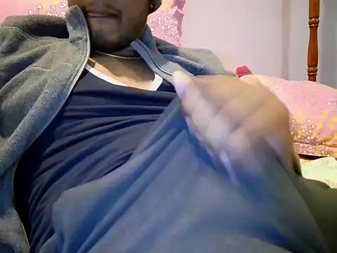 piratess online show from 12-29-24, 01:02