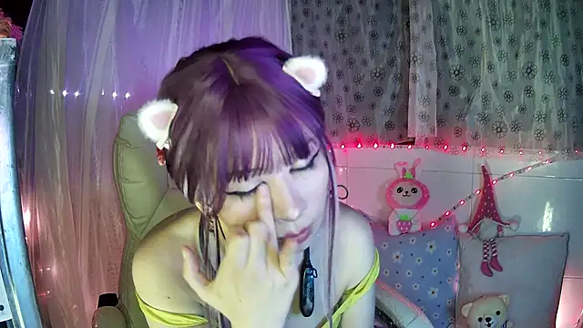 Snapshot of Haru_Queenn chatting on 03-06-25, 03:35 Haru Queenn online show from 03-06-25, 03:35