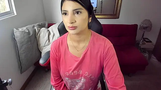 NicolettColin online show from 03-19-25, 07:06