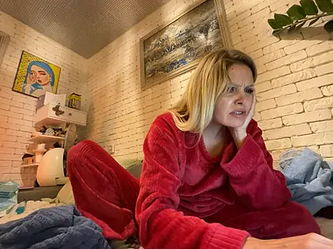 Angel girllovemy online show from 01-24-25, 03:55