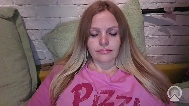 Angel girllovemy online show from 03-04-26, 06:47