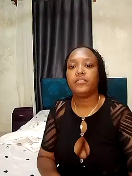 Snapshot of Spice202 chatting on 10-29-25, 06:20 Spice202 online show from 10-29-25, 06:20