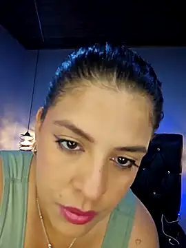 Snapshot of SunnyLovefg chatting on 09-26-25, 06:06 SunnyLovefg online show from 09-26-25, 06:06