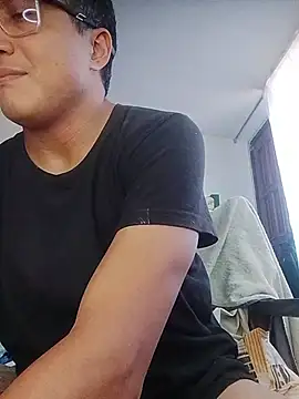 Mghty-cockl88 online show from 07-16-26, 02:45
