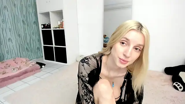 KenzieDawton online show from 06-07-26, 12:31