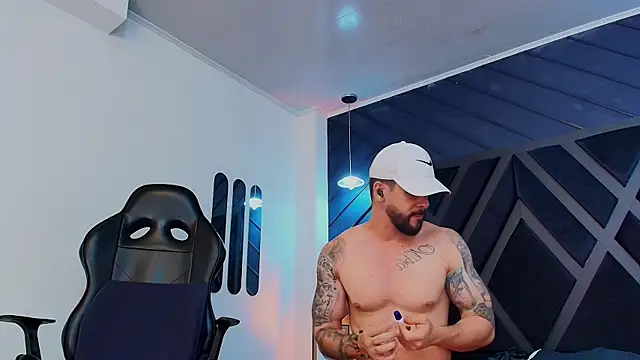 Petesevans online show from 04-28-26, 02:27