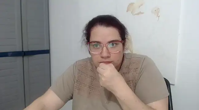 Snapshot of karlythoth@xh chatting on 02-19-25, 09:47 karlythothxh online show from 02-19-25, 09:47