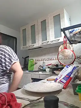 karlythothxh online show from 11-02-25, 06:32