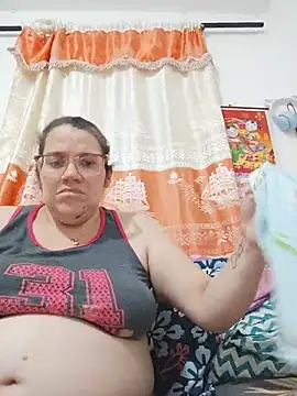 karlythothxh online show from 07-02-26, 06:36