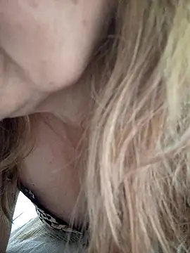 sua sub  online show from 11-23-25, 03:34