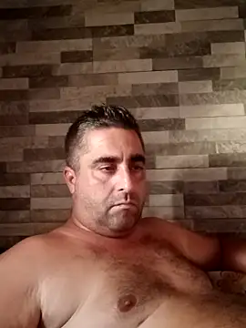 ADRIAN ADI40 online show from 11-05-25, 02:28